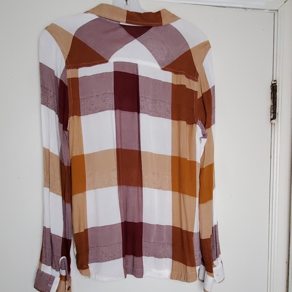 Top - Picture 3 of 3